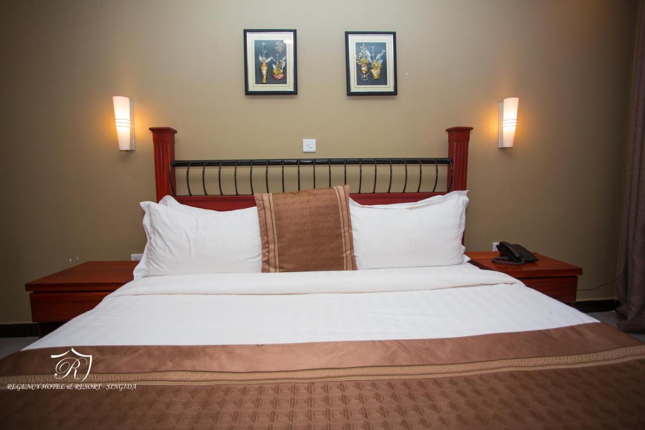 Regency Resort Singida Buitenkant foto
